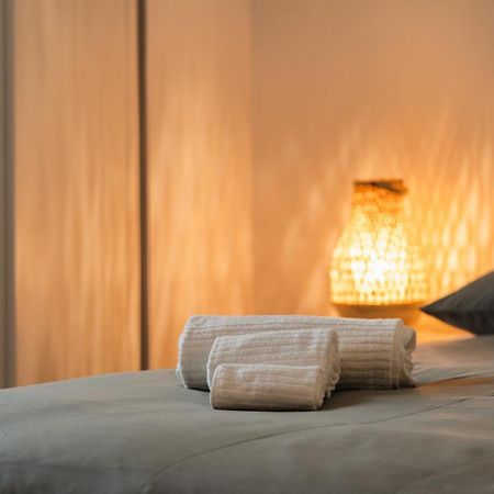Freshly Renovated 10 Minutes From Arena Apartment Verona Ngoại thất bức ảnh